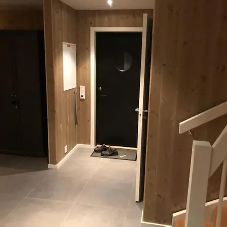 Malangen Arctic Sealodge 10 * Mestervik