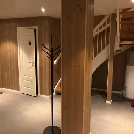 Malangen Arctic Sealodge 10