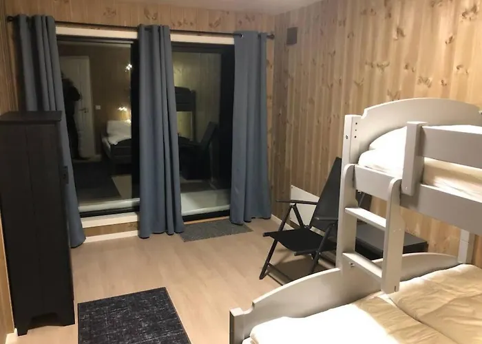 Malangen Arctic Sealodge 10 * Mestervik