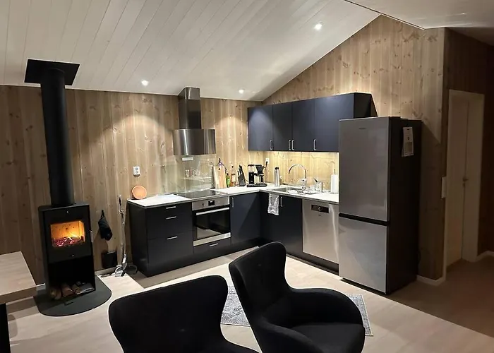 Tatil Evi Malangen Arctic Sealodge 10 *