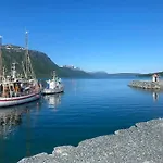 Casa de Férias Malangen Arctic Sealodge 10