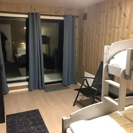 Malangen Arctic Sealodge 10 * Meistervik