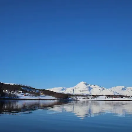 Malangen Arctic Sealodge 10 Nyaraló *